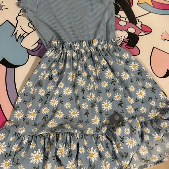 Girls dress - Picture 6 of 6